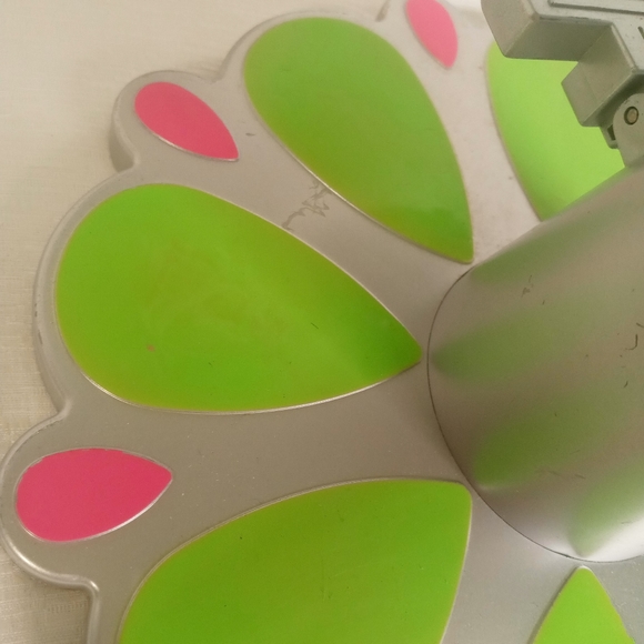 Fits American Girl Salon Beauty Chair for 18” Dolls Neon Fabric Moves Up & Down - Picture 3 of 11